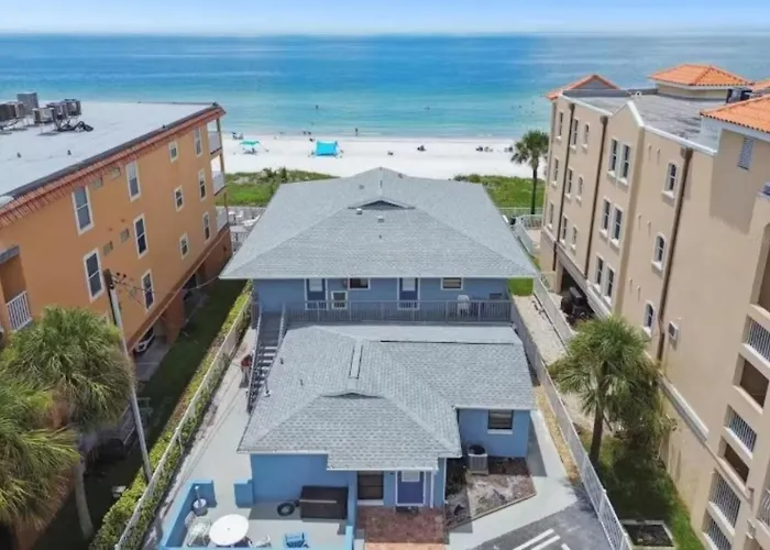 Beautiful Sunsets - Updated Condo - Steps To Beach - King Suite