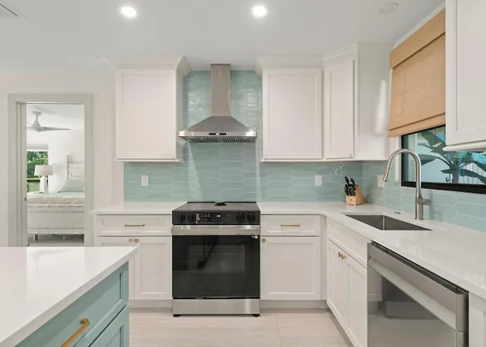 Ground Floor Luxury - Your Choice Of 2 Bikes Or Kayak Rental - Steps To Beach!