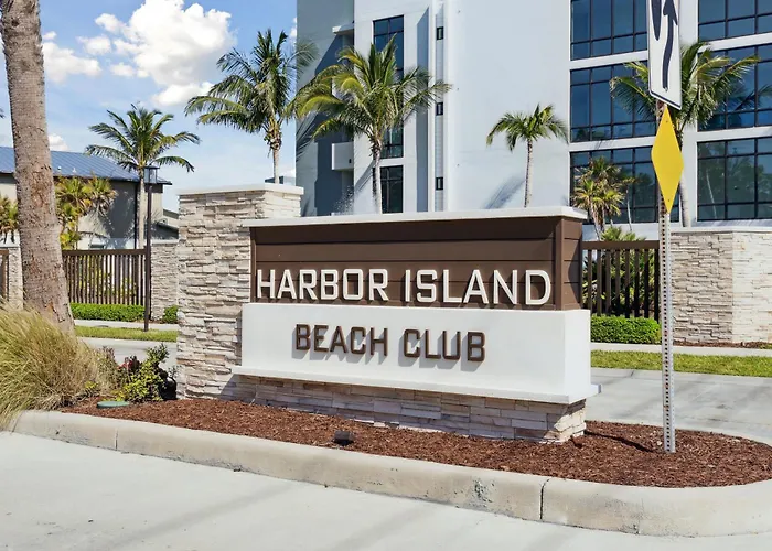 Beachside Deluxe