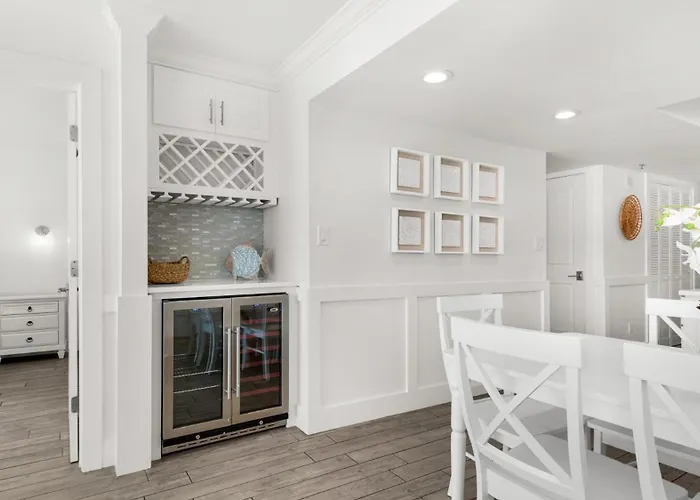 Beachcrest 604