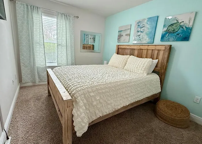 Close To Beach, Pier Park, Game Room Theater Room