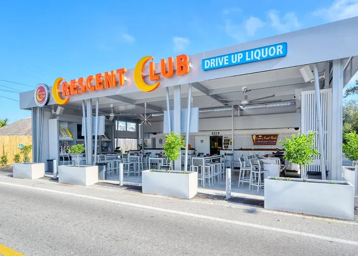 Canal 313 - Right In Siesta Key Village!
