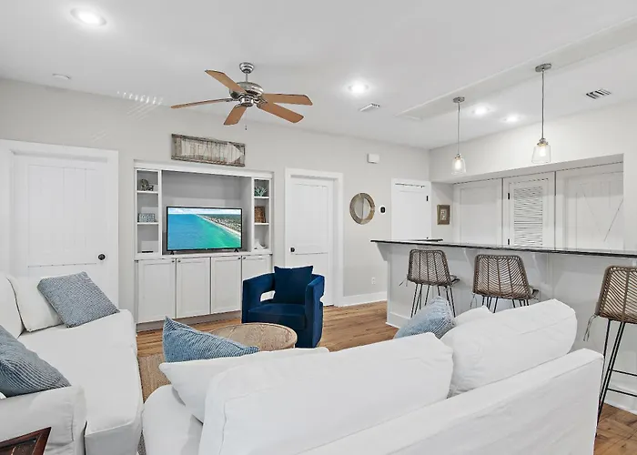 Beach Bungalow, 3 Min Walk To Beach, Golf Cart, 4 Bikes, Wagon