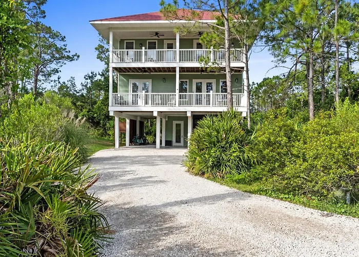 Luxury Renovated Bayview Home W/ Private Pool & Resort Amenities | St. George Island