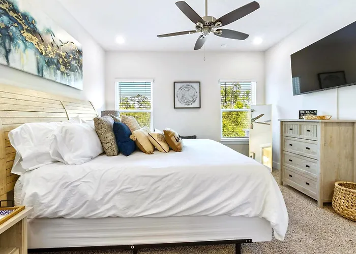 Perdido Retreat - Modern Luxury 4Br Home - Walk To Beach!