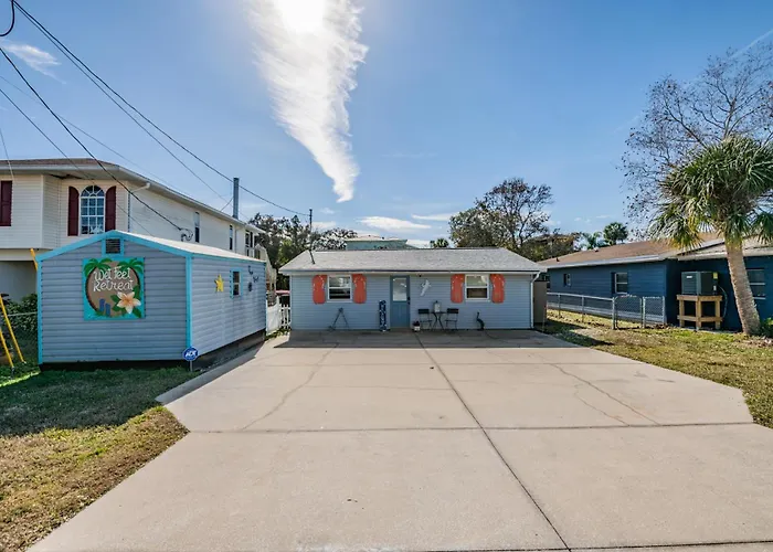 Wet Feet Retreat At Weeki Wachee, The Perfect Riverfront Escape