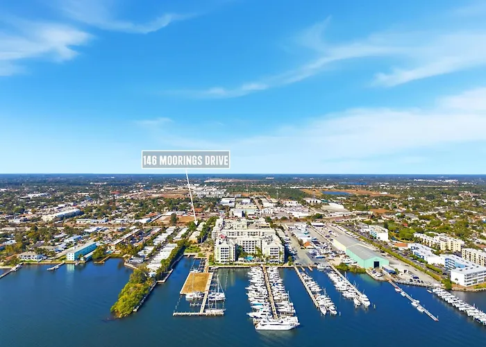 Spacious 3Br 3Ba With King Bed & Amazing Pools Near Intercoastal, Lantana Beach, Fl