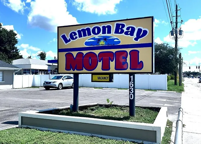 Lemon Bay Motel