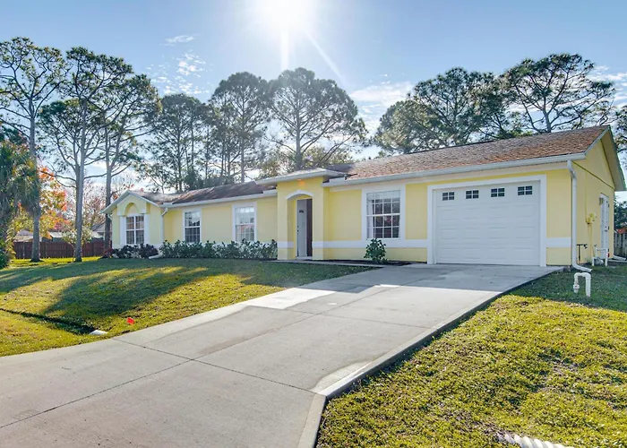 Peaceful Palm Bay Retreat W/ Spacious Yard!