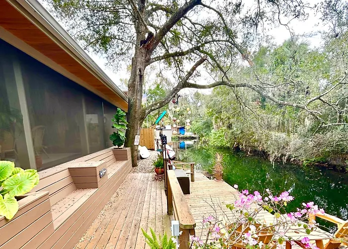 Natures Nest Waterfront