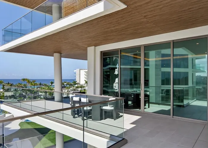 Luxury Beachfront Living - St Regis Waterfront Residency - Longboat Key - Sunset Reflections