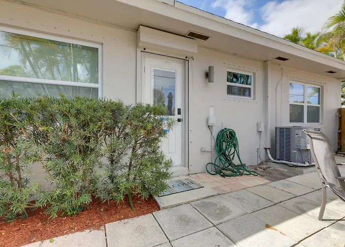 North Palm Beach Oasis - 2 Mi To Ocean!