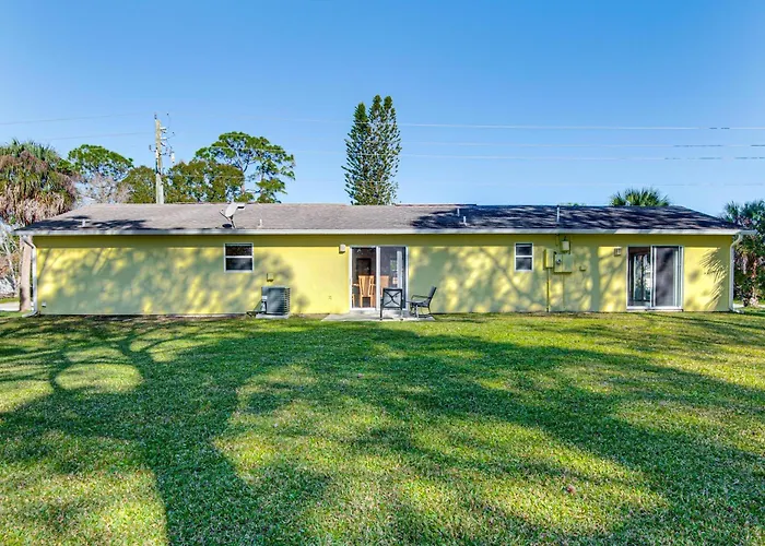 Peaceful Palm Bay Retreat W/ Spacious Yard!