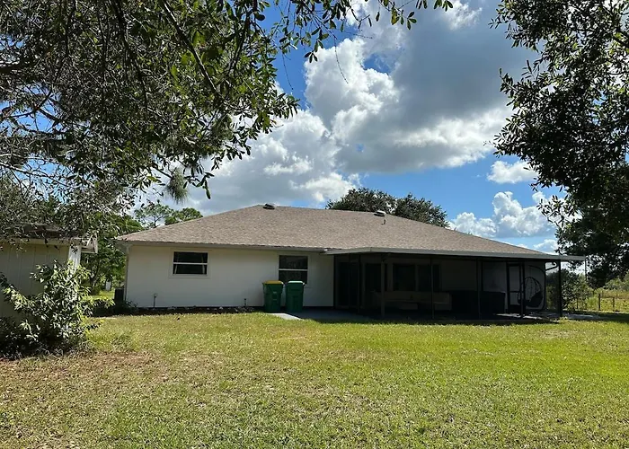 Babcock Ranch House Escape, Games Room & Hot Tub