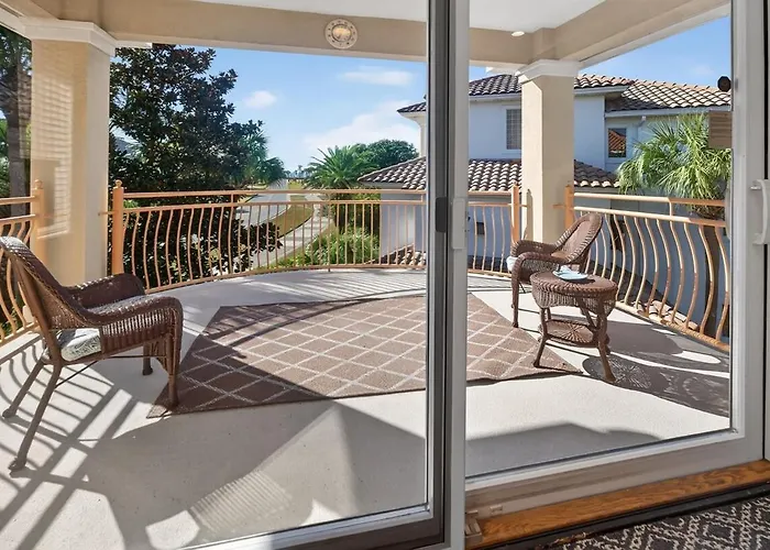 Free Golf Cart With Easy Beach Access And Resort Amenities, Pool, Tennis, And More