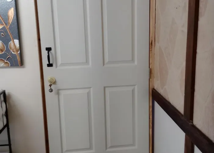 1 Bedroom Kitchen Bathroom Apt