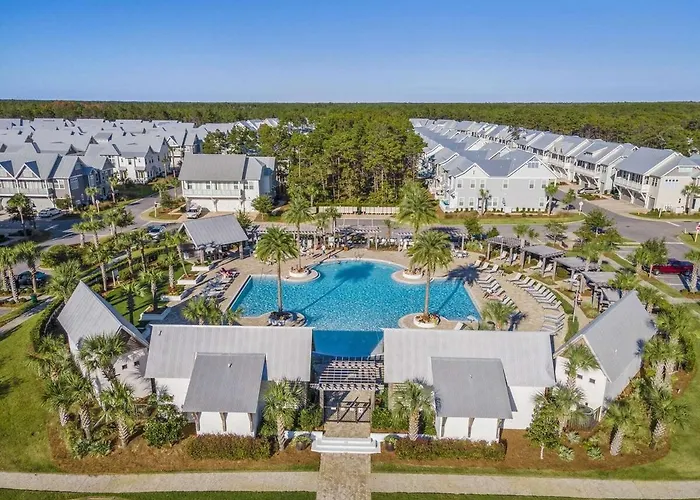 Rhema Luxury Beach Haus 2Br 2B Resortpool With Optional 6-Seater Golfcart & 4Bikes