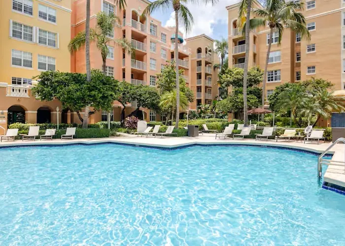 Designer Condo At The Yacht Club Aventura 9505