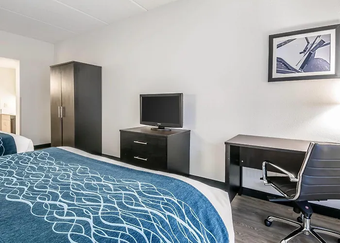 Comfort Inn University