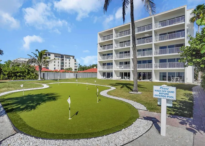 Beach Front One Bedroom Condo Paradise. Ground Floor.