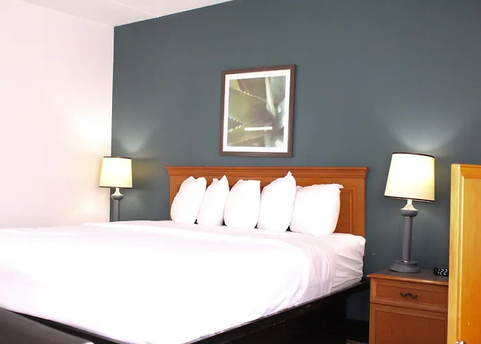 La Quinta By Wyndham Lakeland East - I-4