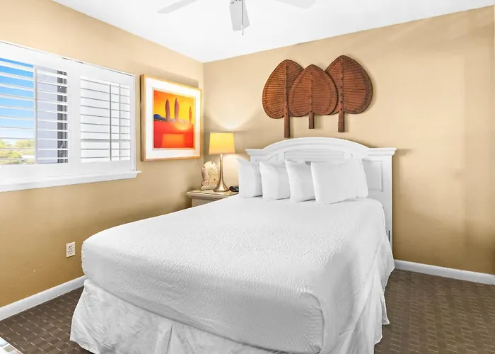 One Seagrove Place 0506