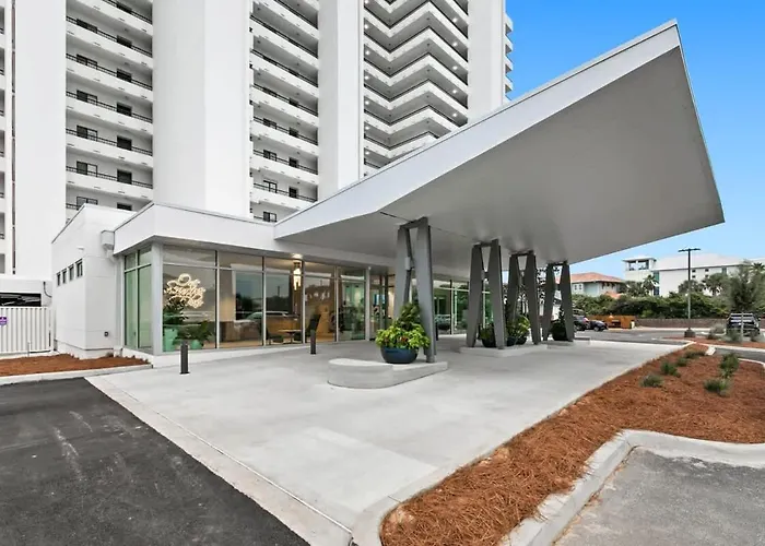 One Seagrove Place 0506