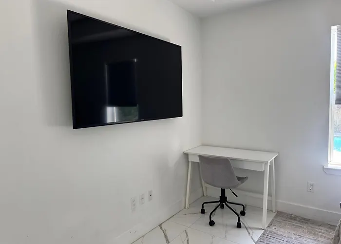 Palm Luxe Residence