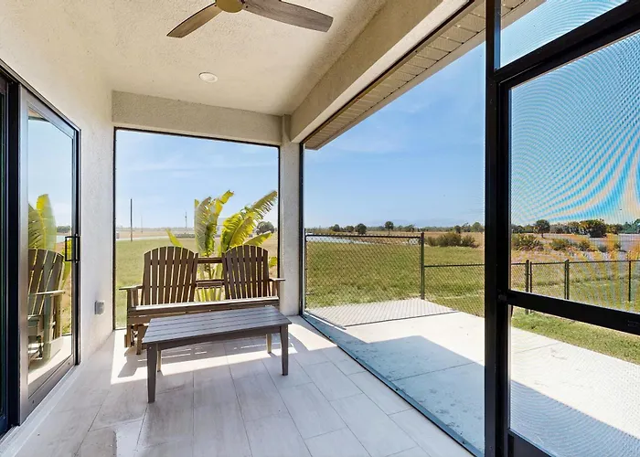 Greens And Golf Getaway- Units A And B