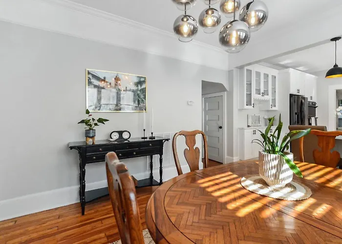 Saracasa - First Floor House 2Br/1.5Bath