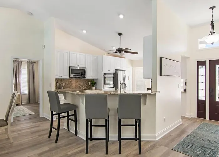 Beach Getaway - Private Heated Pool & 2 King Beds