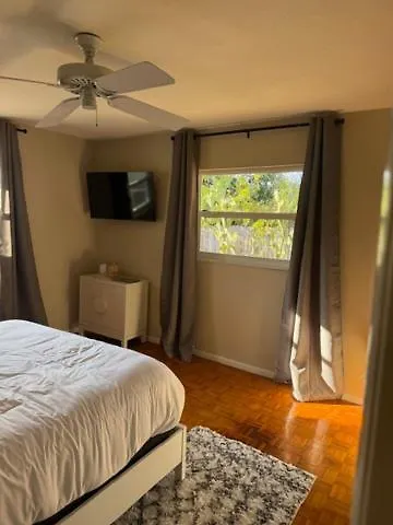Cool Ranch Home With Heated Pool Near Beach