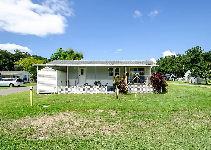 Garden Breeze Retreat