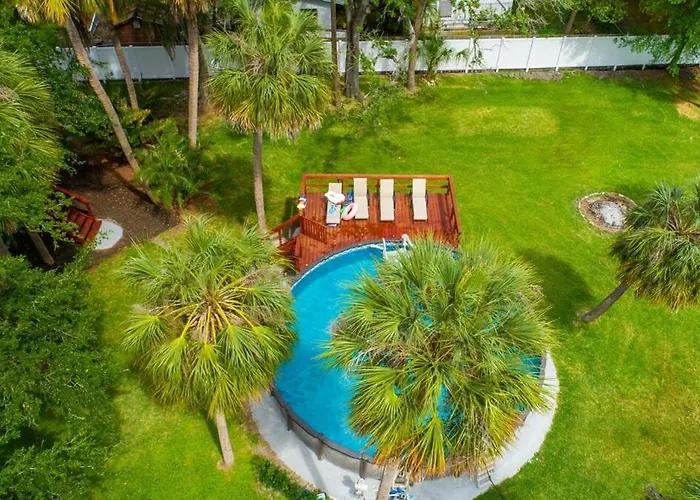 Waterfront 6Br Oasis, Pool, Gym, Huge Dock