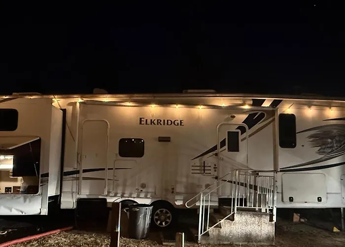 Snuggle Escape Rvcamper