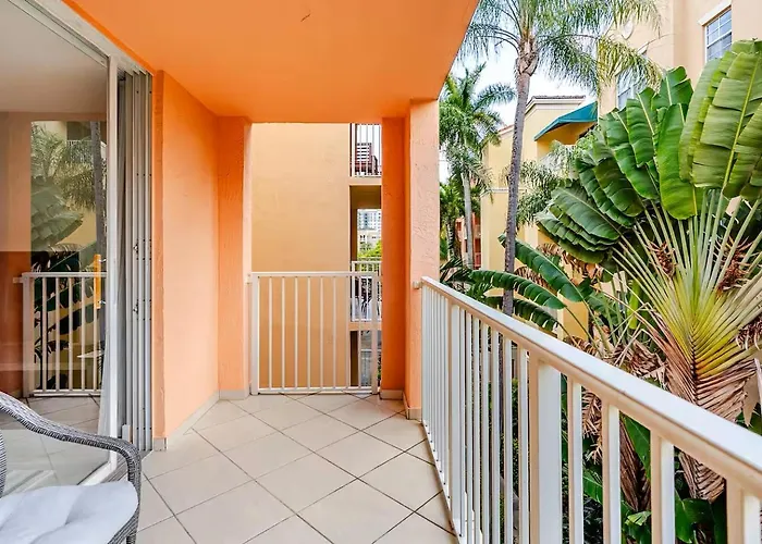 Bright Condo At The Yacht Club Aventura 4404