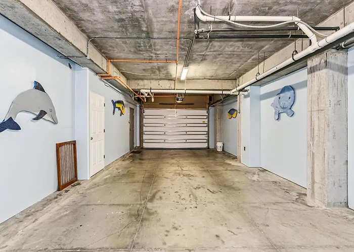 477 Fort Pickens Rd.