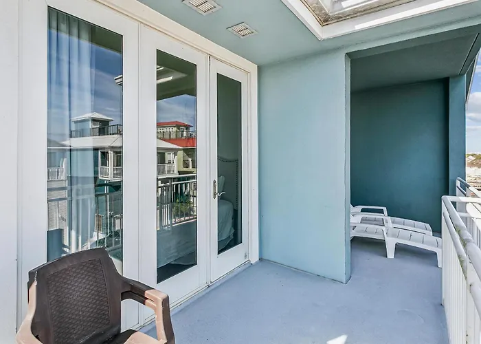 477 Fort Pickens Rd.