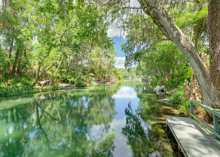 Waterfront Deck & Private Dock! Rainbow River Home