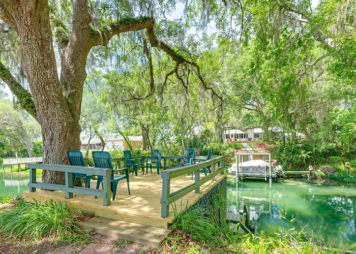 Waterfront Deck & Private Dock! Rainbow River Home