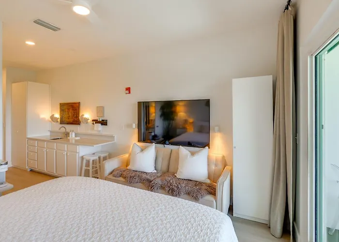 Ocean View Condo Btwn Rosemary & Alys Beach!