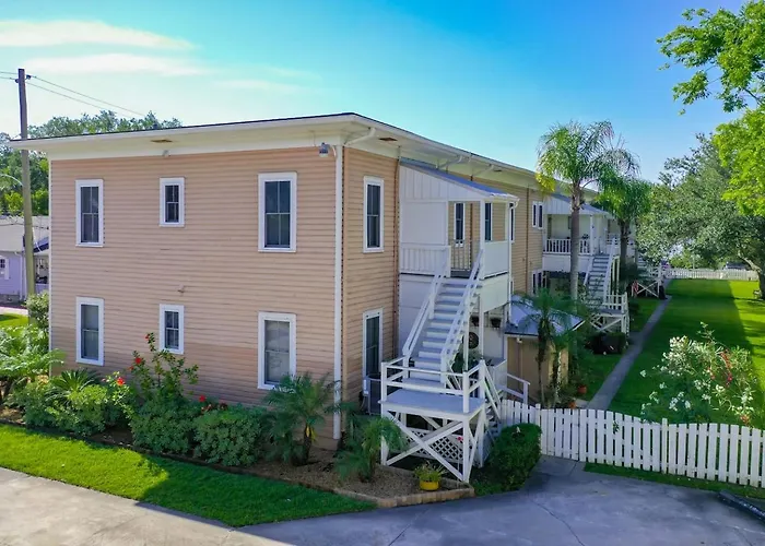 St Augustine Condo, Sleeps 6, Steps To Old Town