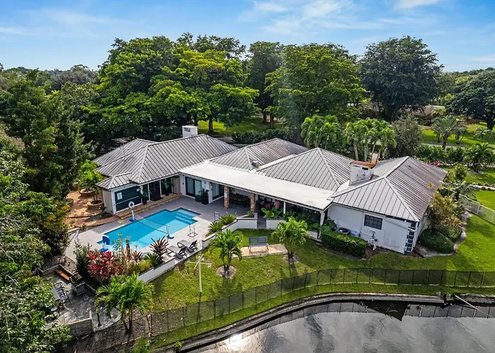 Family Villa W Heated Pool Gameroom Fire Pit