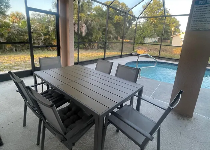Pool Home In Englewood
