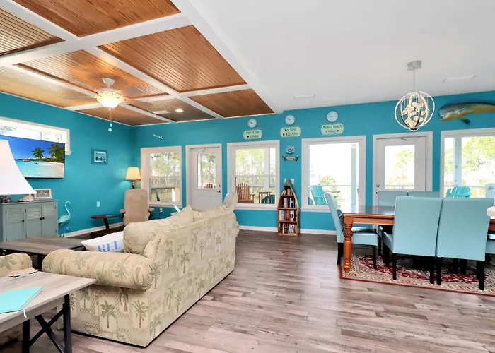 Dolphin Daze By Pristine Properties Vacation Rentals