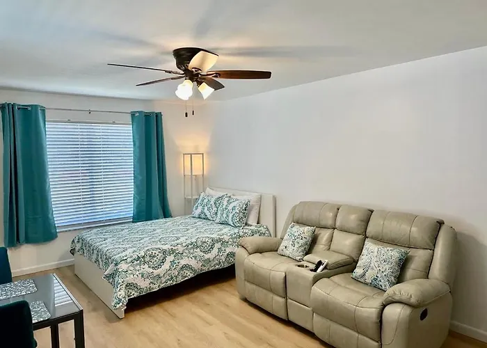 Seashell 8 - Seasonal Rental