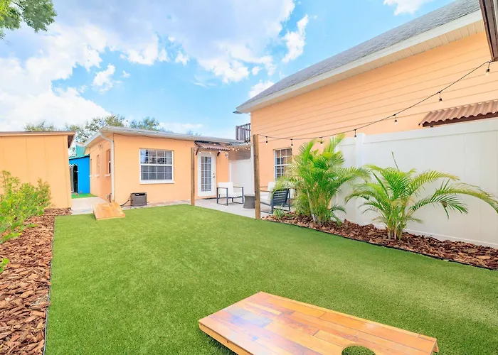 3Br - Beach & Trail - Bikes, Fire Pit, Mini-Golf
