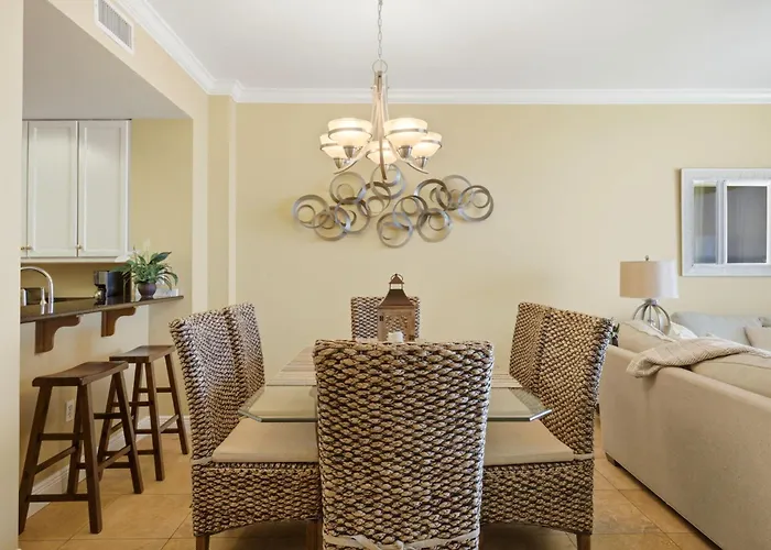 Private Beach Front Luxury Condo, Amazing Views & Sunsets, Indigo East, 5-Star, 2 Balconies