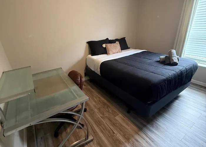 Welcome To Lux Guesthouse!