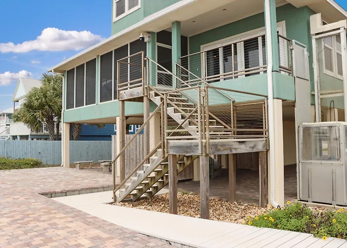 Farr Away Living By Pristine Properties Vacation Rentals